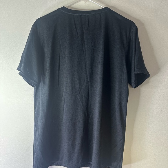 Men’s Real Essentials Size Large Quick Dry 5 Pack Shirt Bundle - Picture 5 of 16